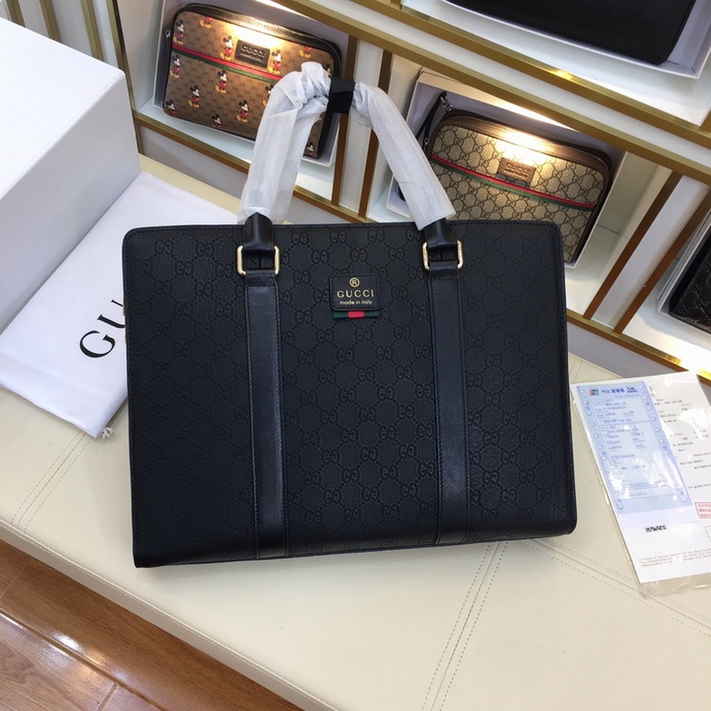 Gucci Handbags 759